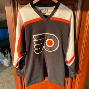 Autographed Vintage 90’s Starter NHL Philadelphia Flyers Jersey